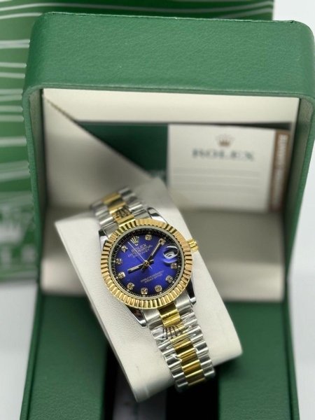 ساعة Rolex للصبايا